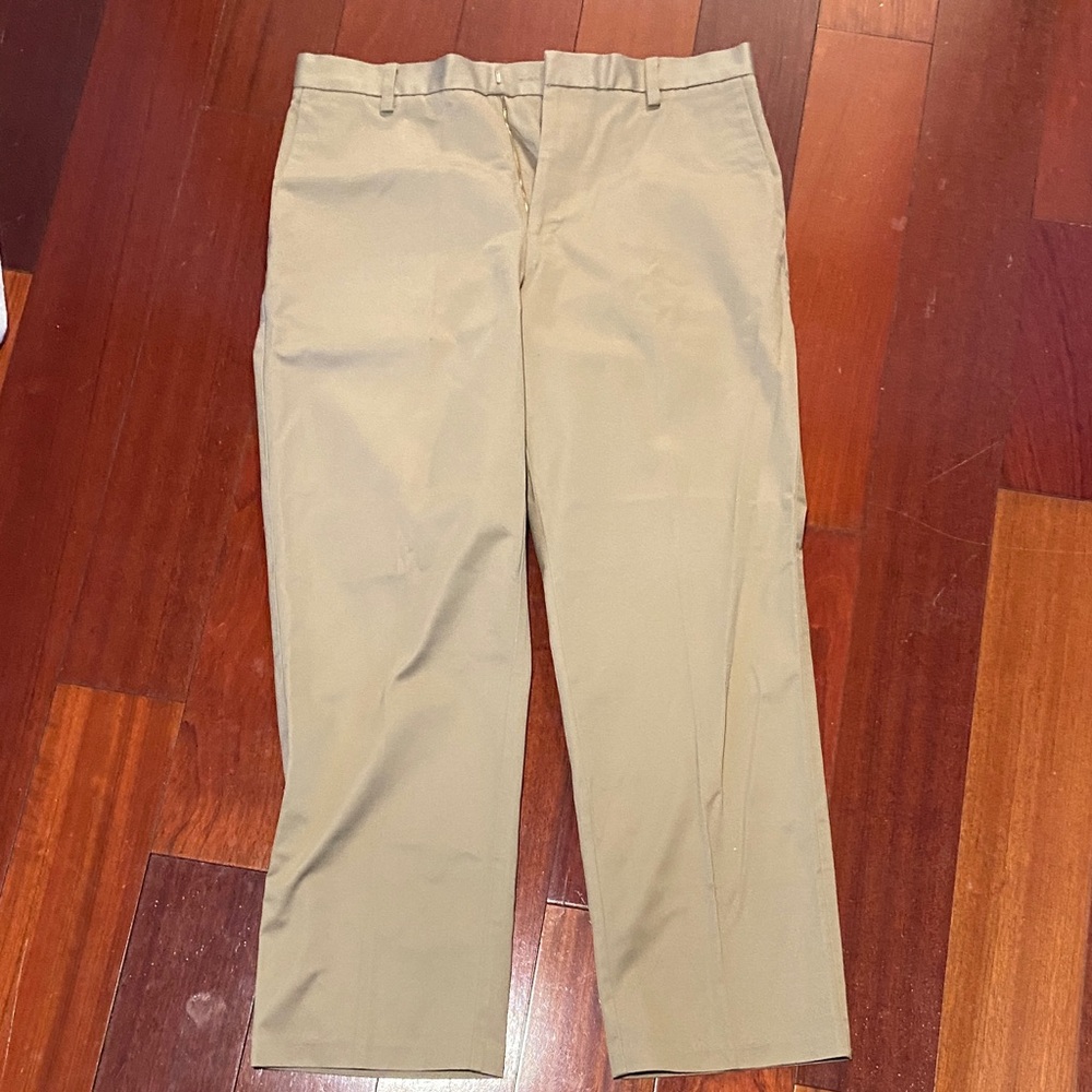 Dockers Men's Khaki Dress Pants